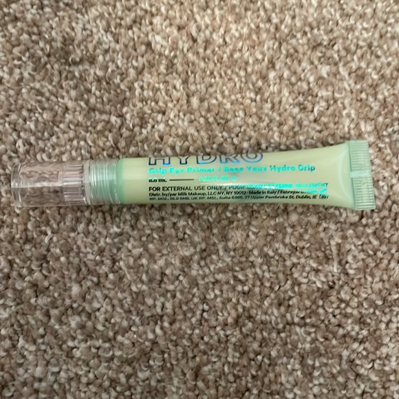 Milk hydro grip eye primer - Picture 4 of 4